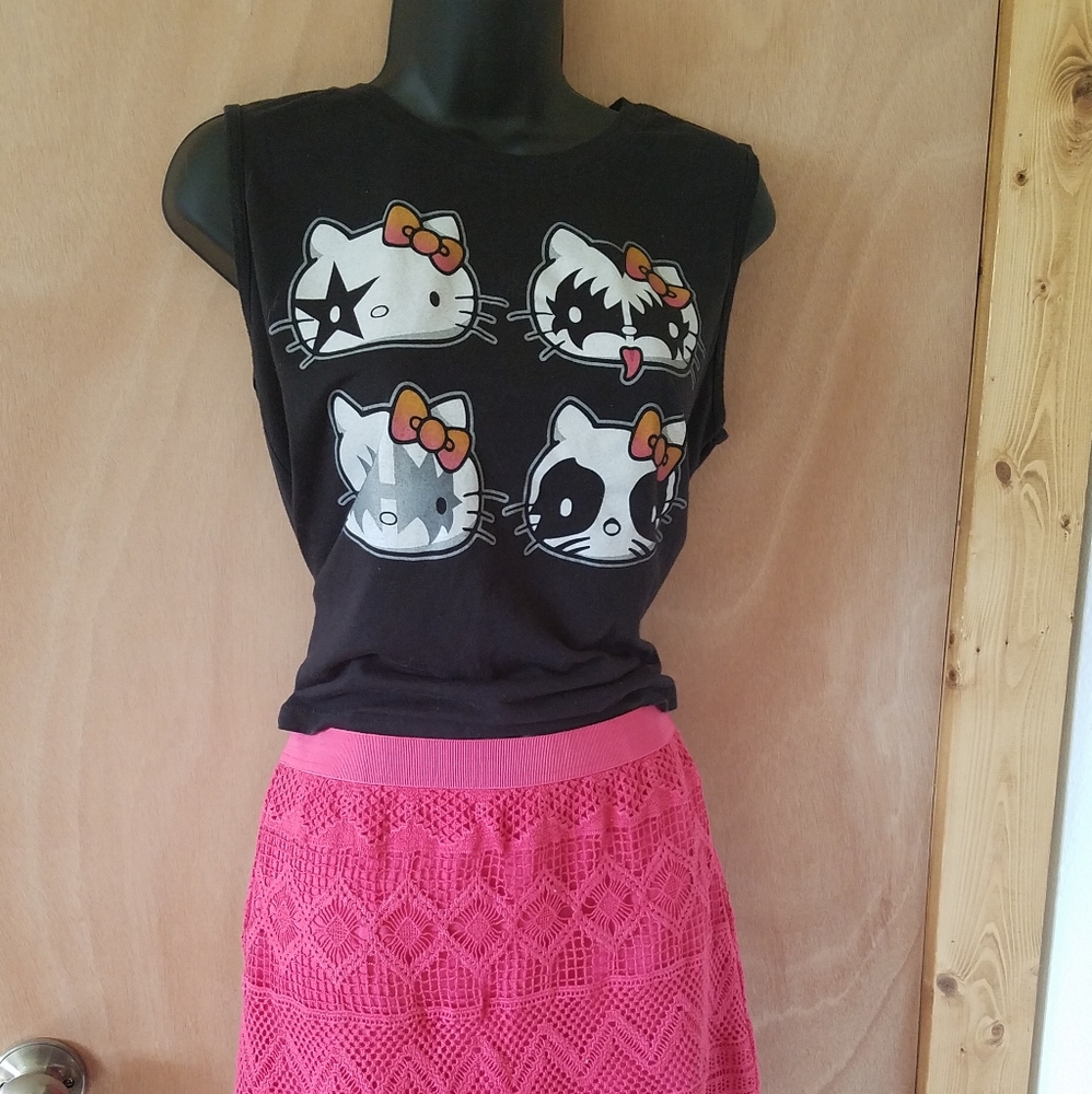 Hello Kitty x Kiss muscle tee